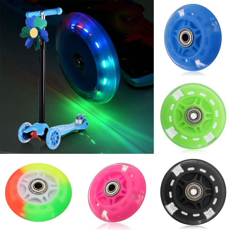 Kids Toys Scooter - LED フラッシュ - スクーターホイール点滅ライトミニ屋外用ホイール点滅ライト車のおもちゃのホイール子供用スクーターホイール部品