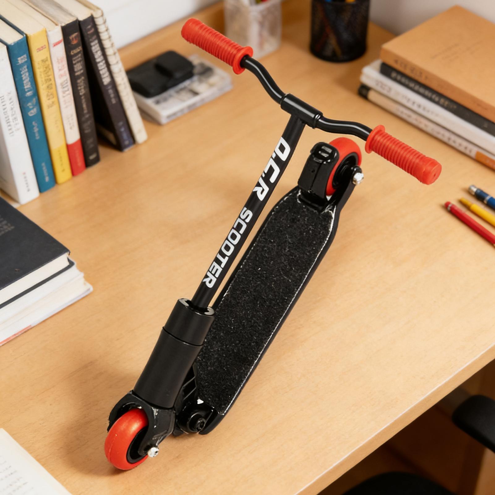 フィンガースクーター 折りたたみ式卓上装飾 かわいいフィンガ - Kids Toys Scooter のレビューと価格