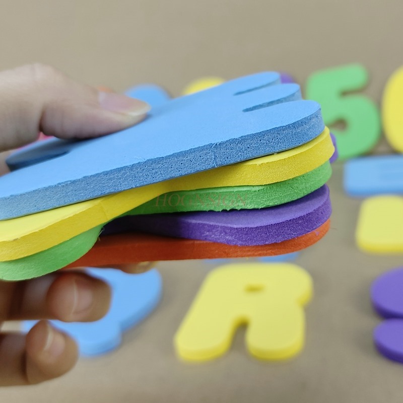 36 ピース/セットベビーキッズ子供知育玩具泡文字数字フロー - Bath Letter Number Foam のレビューと価格