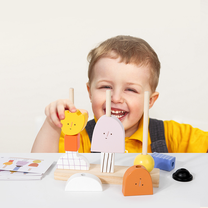 モンテッソーリ-子供のための3D木製ビーズブロックおもちゃセ - Wooden Blocks Stacking のレビューと価格